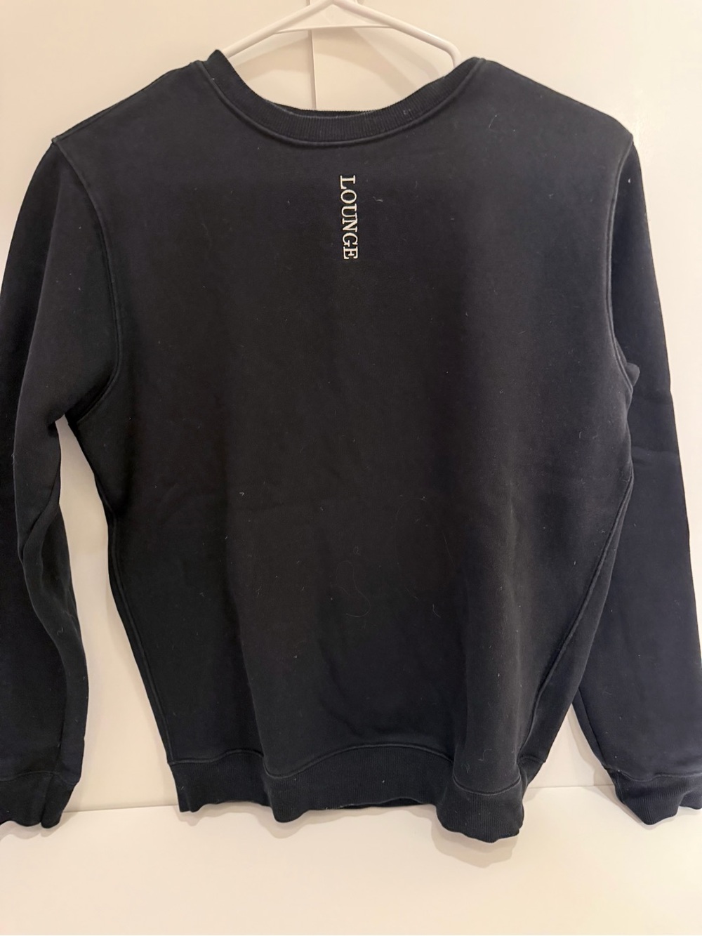 Lounge - Women’s Black Crewneck Sweatshirt